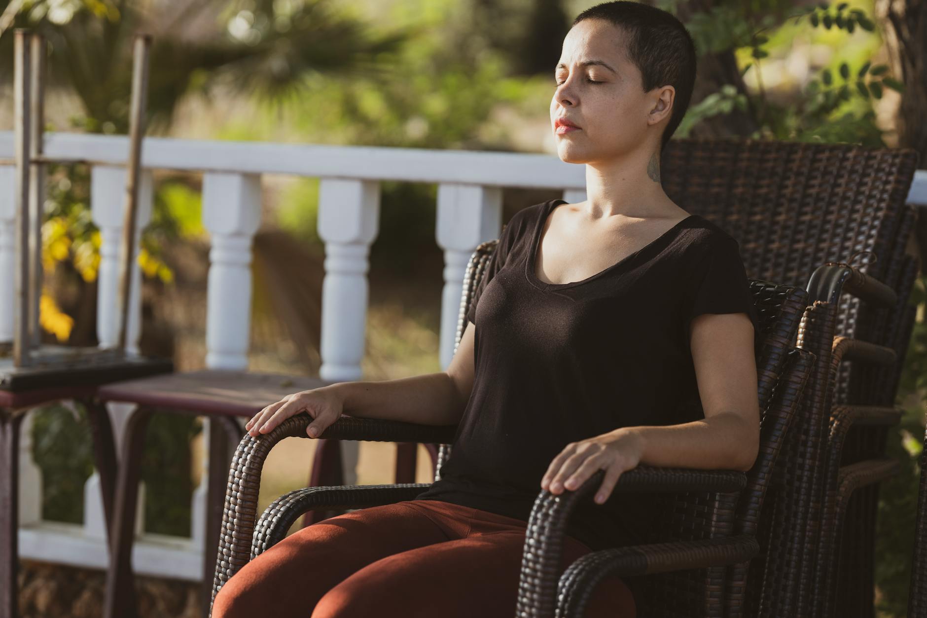 How Meditation Helps with Stress Management and Blood Sugar Control